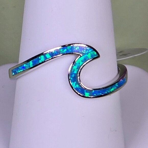 Sterling Silver Wave Ring With Simulated Blue Opal Inlay Size 10 - Picture 2 of 7